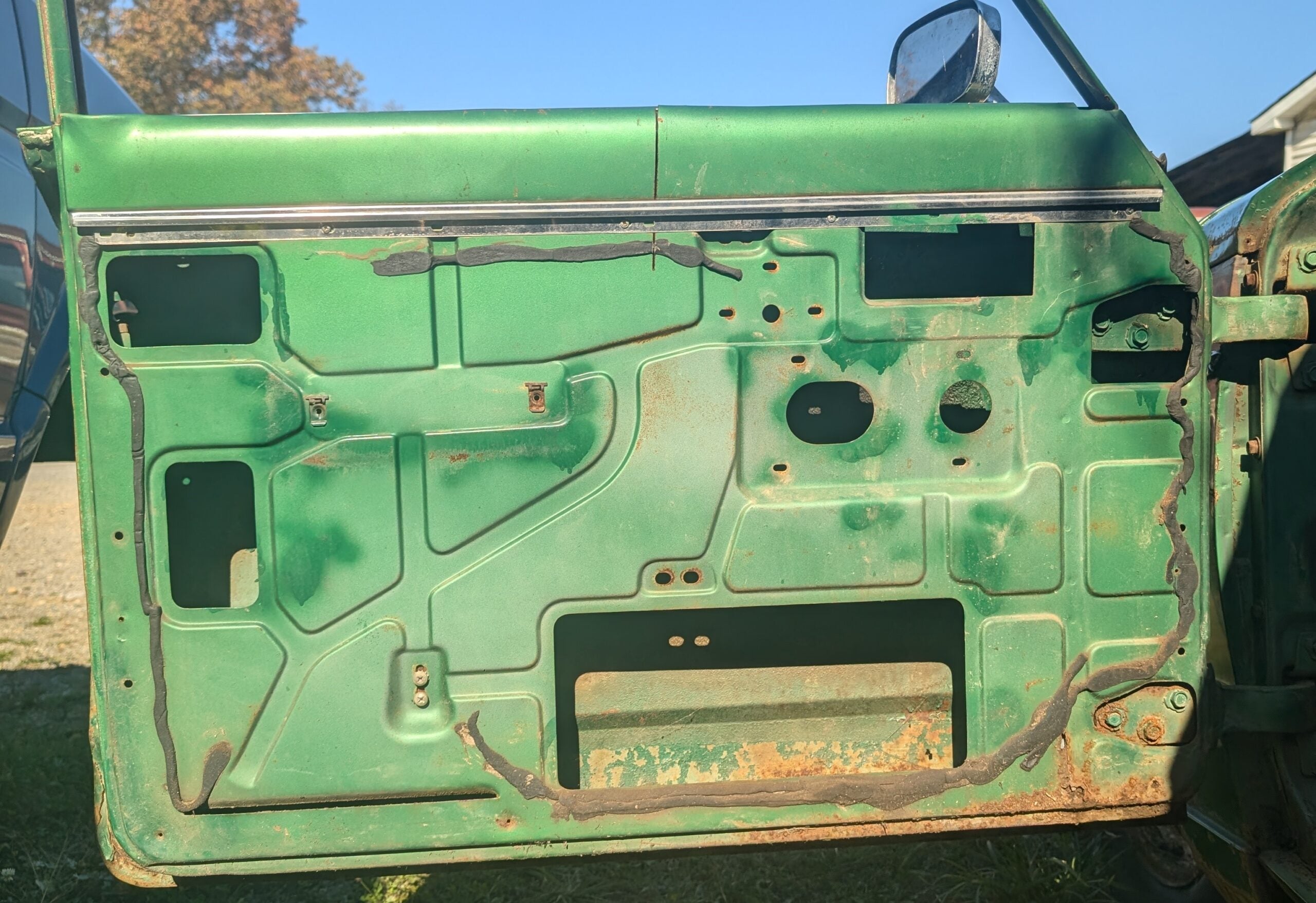 Pair of Manual Front Door Panels w/Kick Panels fits Jeep J-series 73-88