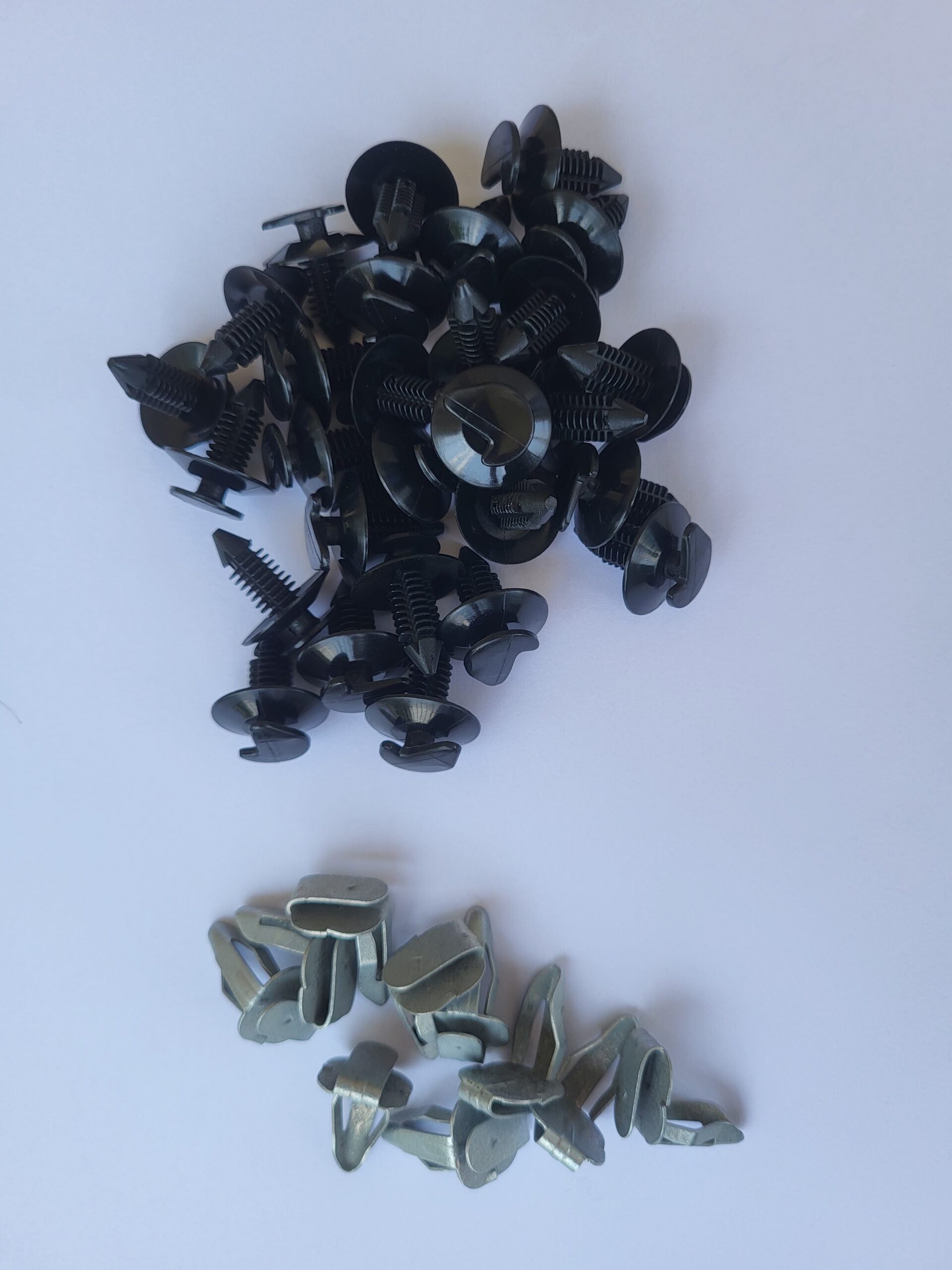 View details for Interior Door panel clip kit fits Wagoneer/J-Series 73-91 