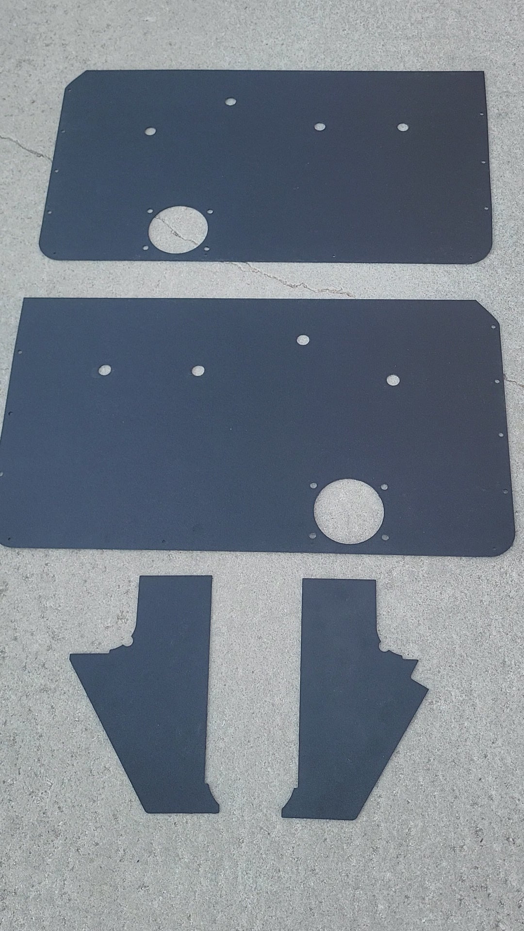 Pair of Manual Front Door Panels w/Kick Panels fits Jeep J-series 73-88