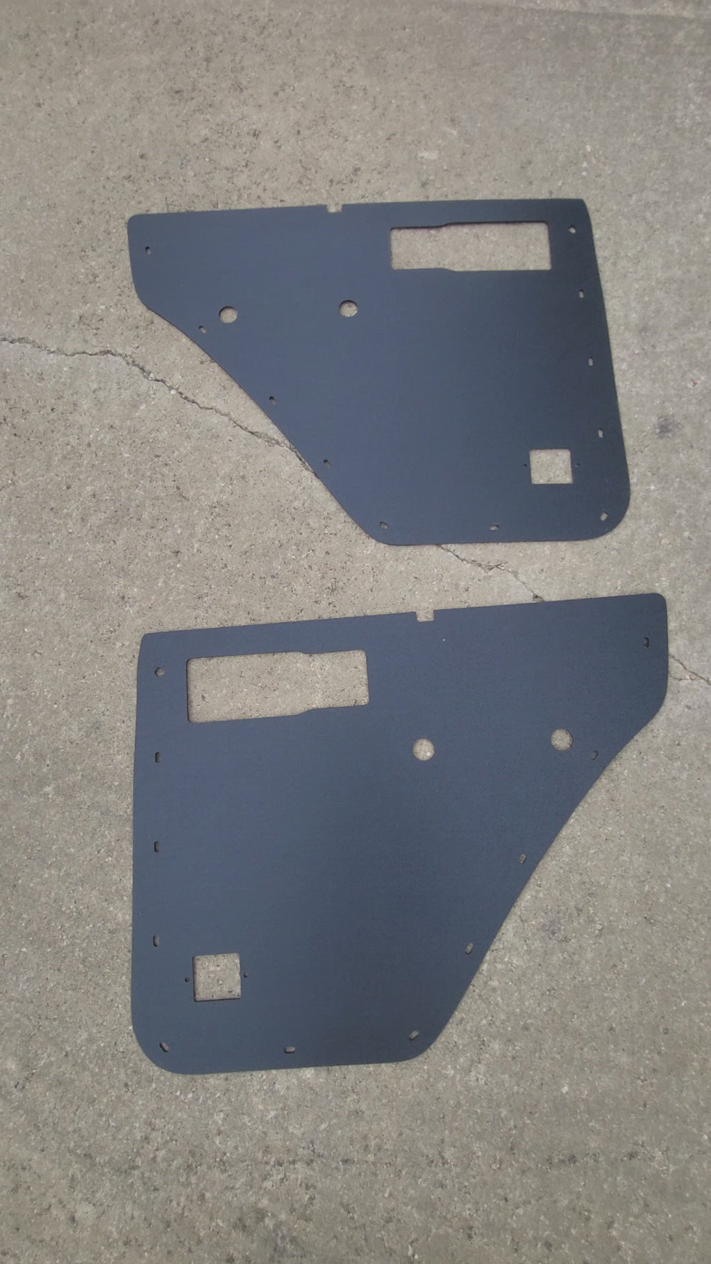 Pair of Manual Rear Door Panels fits Jeep Cherokee XJ 84-96